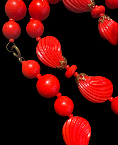 Vintage red plastic beaded necklace